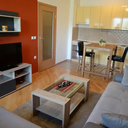 Exclusive Lejlighed *