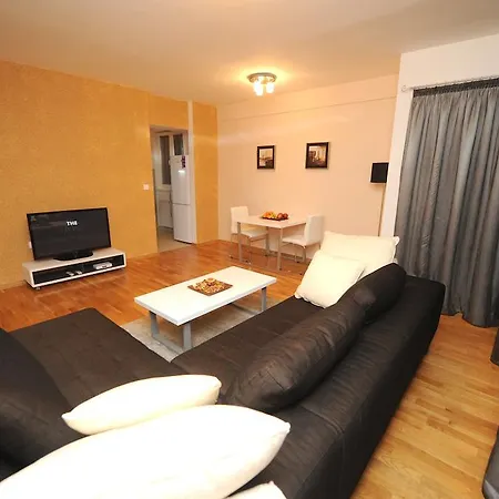 Exclusive Скоп'є